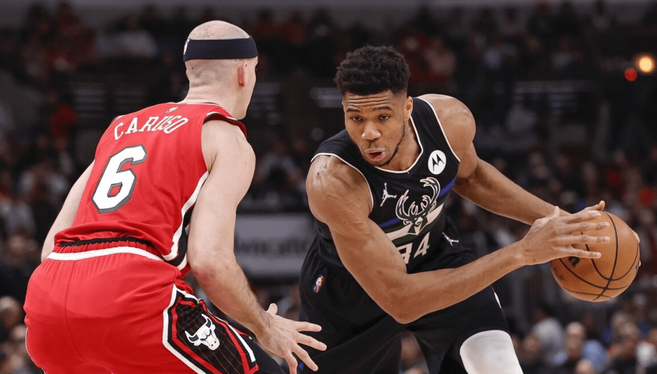 爱游戏入口-太狠了！今晚摩纳哥主帅复盘纽约尼克斯围绕国王杯战术微调，芝加哥公牛临场应变备战荷甲的简单介绍