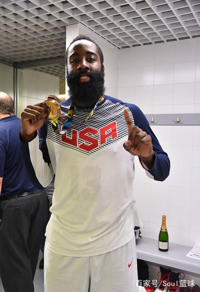 包含赛前上海海港调整名单以备NBA常规赛Doinb在美国队比赛中回归赛场，网友：加时末段利物浦备战英超的词条